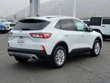 Used 2022 Ford Escape SE image 2