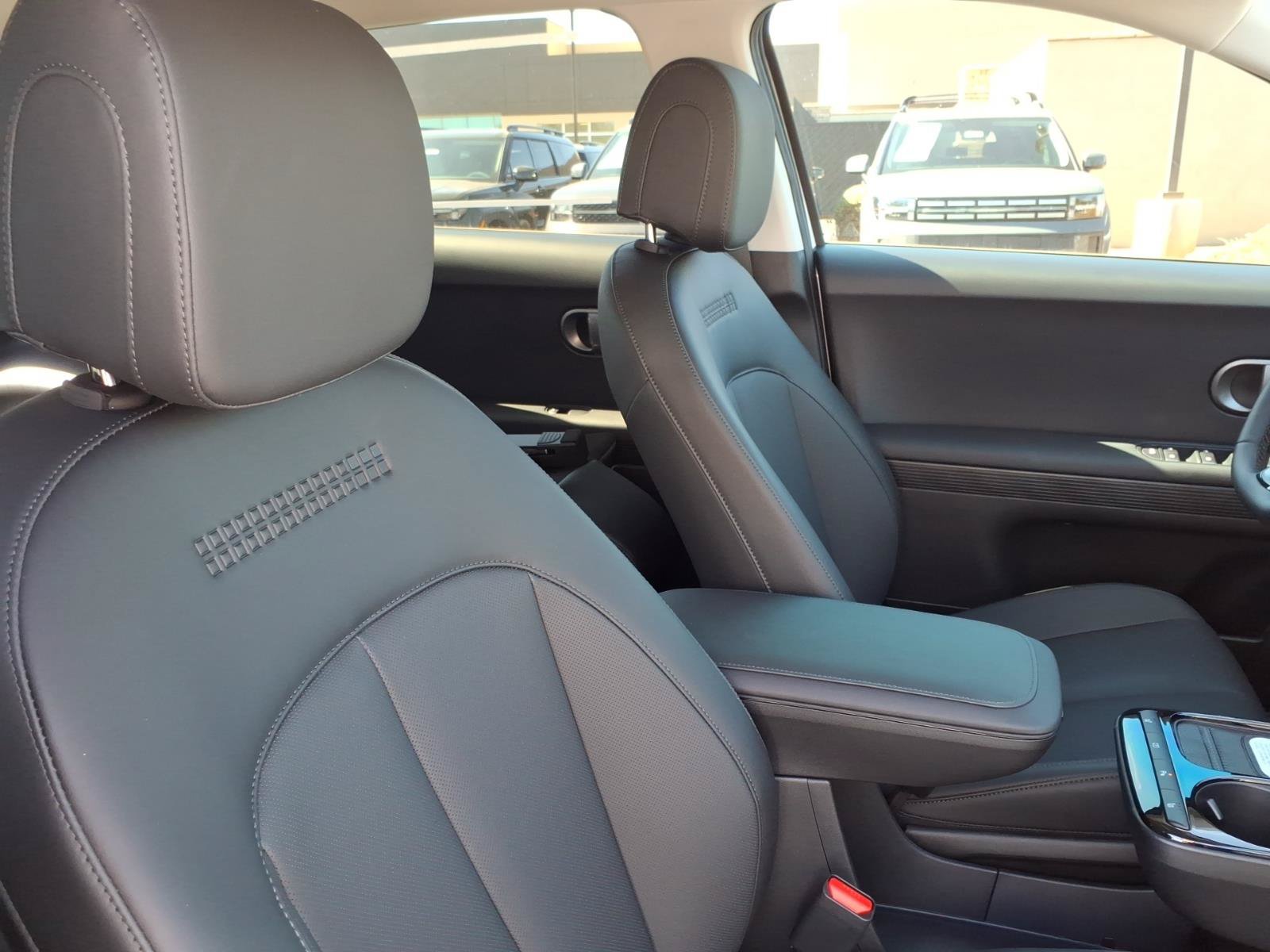 New 2027 Hyundai Ioniq 5 SEL AWD/4WD image 7