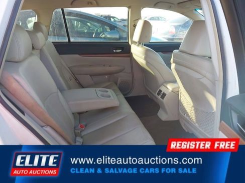 Used 2013 Subaru Outback 2.5i Limited w/ Popular Pkg 1B image 16