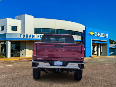 New 2026 Chevrolet Silverado 2500 LTZ w/ LTZ Convenience Package image 4