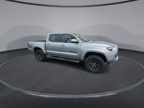 Used 2023 Toyota Tacoma SR5 image 3
