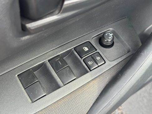 Used 2023 Toyota Corolla LE FWD image 18
