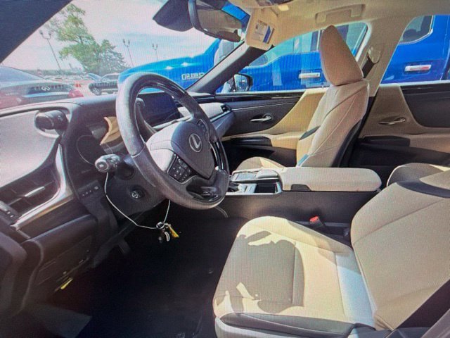 Used 2019 Lexus ES 350 w/ Premium Package FWD image 5