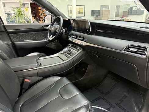 Used 2020 Hyundai Palisade Limited image 18
