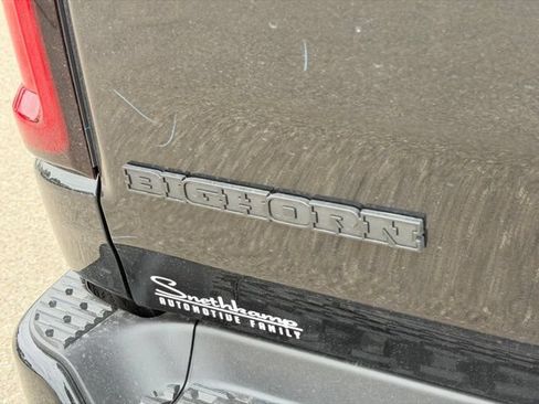 New 2026 RAM 1500 4x4 Crew Cab image 4
