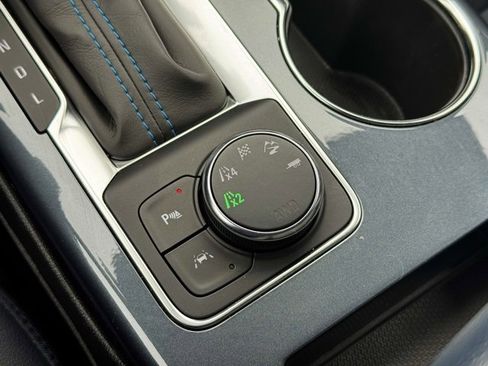 Certified 2024 Chevrolet Blazer RS w/ Driver Confidence II Package image 16