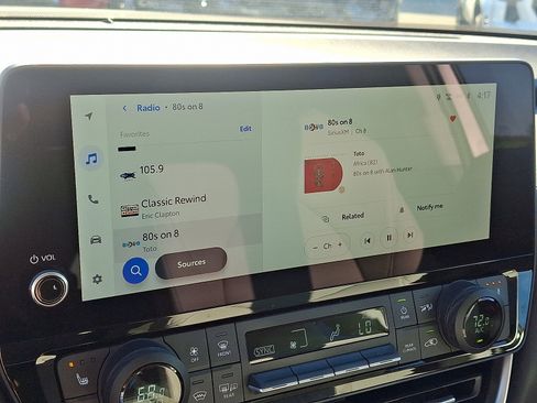 Certified 2024 Toyota Grand Highlander image 17