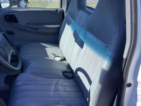 Used 2000 Dodge Dakota 2WD Regular Cab image 10