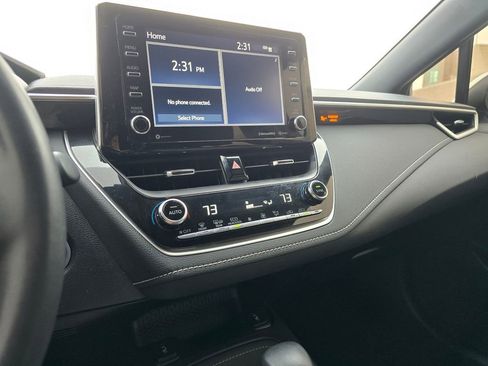 Used 2021 Toyota Corolla XSE image 28