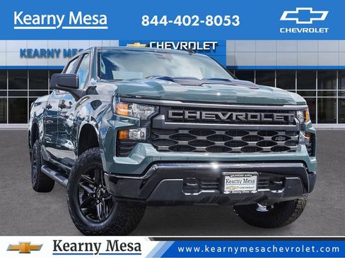 New 2026 Chevrolet Silverado 1500 Custom Trail Boss w/ Dark Appearance Package AWD/4WD image 1