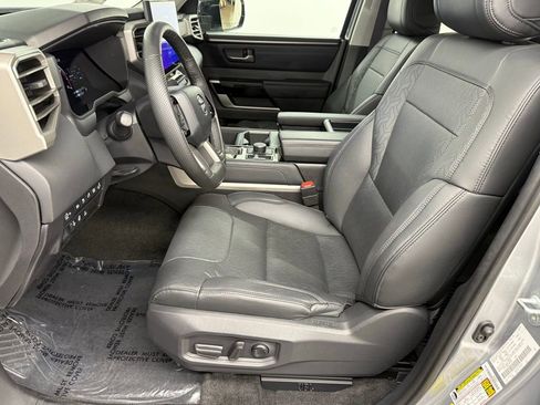 Used 2024 Toyota Tundra Limited image 16