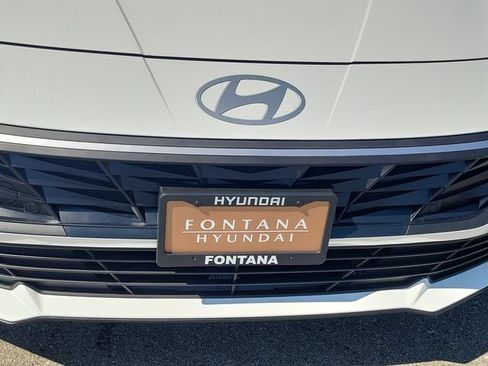 New 2026 Hyundai Elantra SEL Sport FWD image 32