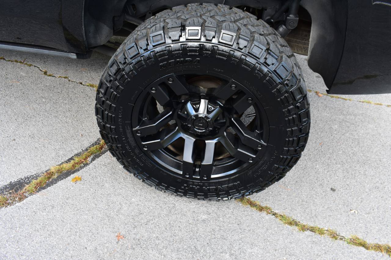 Used 2016 Chevrolet Tahoe LT w/ Luxury Package AWD/4WD image 40