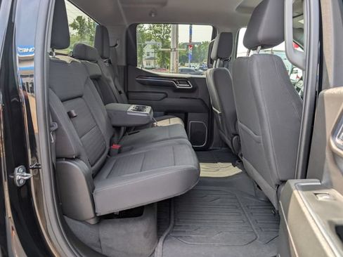 Used 2023 GMC Sierra 1500 Elevation w/ X31 Off-Road Package AWD/4WD image 17
