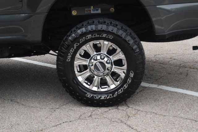 Used 2019 Ford F350 Lariat w/ Chrome Package AWD/4WD image 27