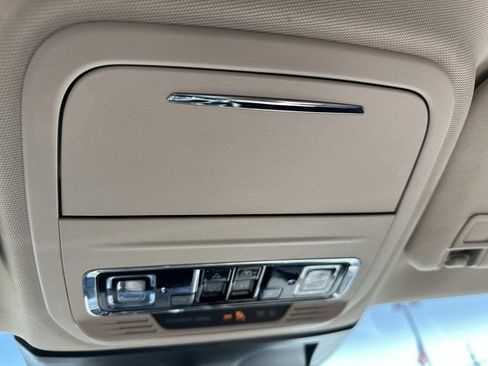 Used 2021 Lincoln Corsair Reserve w/ Equipment Group 201A AWD/4WD image 30
