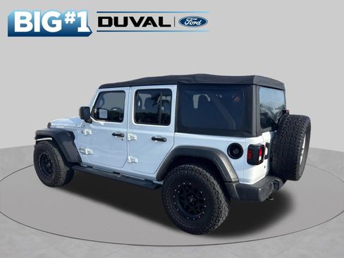 Used 2018 Jeep Wrangler Unlimited Sport S AWD/4WD image 4