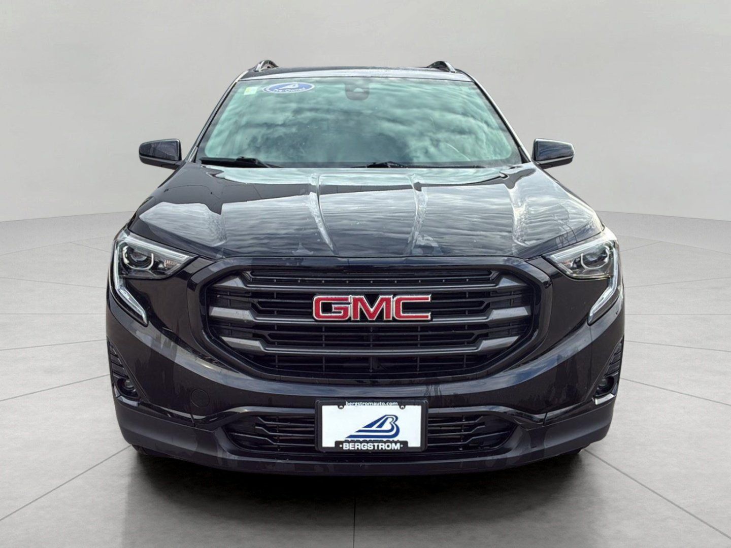Used 2021 GMC Terrain SLT w/ Infotainment Package II AWD/4WD image 23