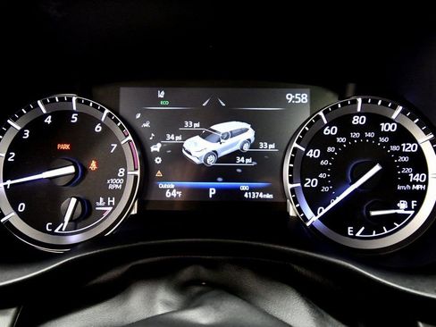 Used 2022 Toyota Highlander XLE image 21