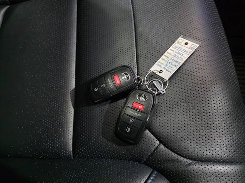 Used 2024 Toyota Tundra Platinum w/ TRD Off-Road Package image 9