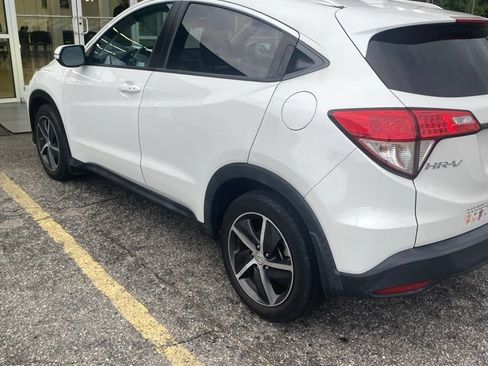 Used 2022 Honda HR-V EX image 4