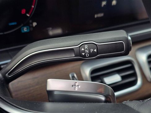 New 2026 Mercedes-Benz GLE 350 4MATIC image 16