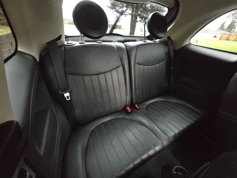 Used 2018 FIAT 500 Lounge image 21