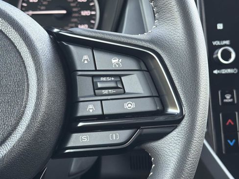 Used 2025 Subaru Forester Premium AWD/4WD image 19