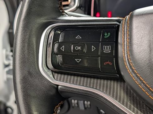 Used 2023 Jeep Grand Wagoneer Series III w/ Rear Seat Video Group 1 AWD/4WD image 26