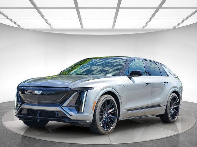 New 2026 Cadillac Lyriq V AWD/4WD image 9