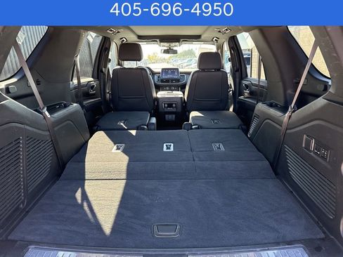 Used 2021 Chevrolet Tahoe Premier image 11