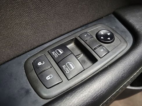 Used 2021 Dodge Challenger R/T Scat Pack image 10