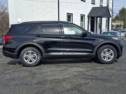 Used 2020 Ford Explorer XLT w/ Equipment Group 202A image 7