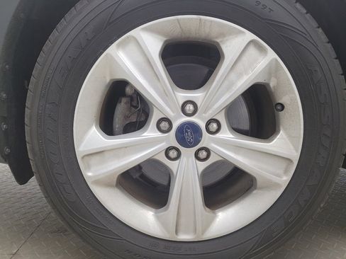 Used 2015 Ford Escape SE image 31