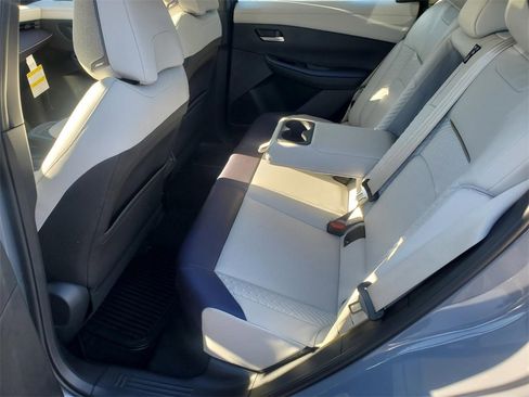 New 2026 Nissan Leaf Platinum+ image 11