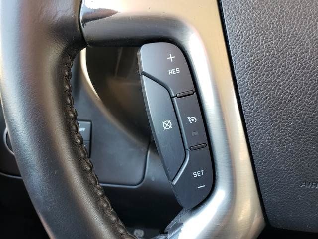 Used 2018 Chevrolet Express 2500 w/ Driver Convenience Package RWD image 18
