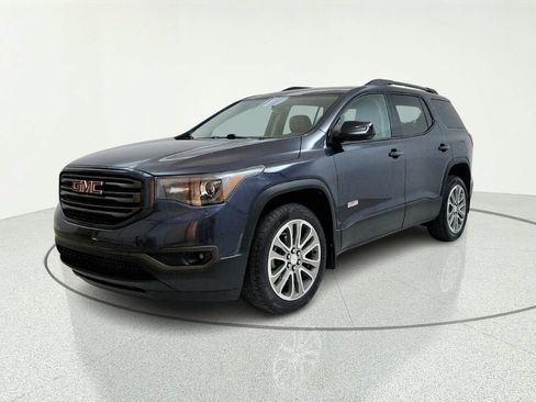 Used 2018 GMC Acadia SLT AWD/4WD image 3