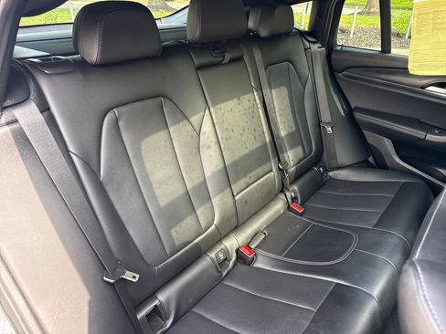 Used 2022 BMW X4 xDrive30i w/ Premium Package 2 AWD/4WD image 34