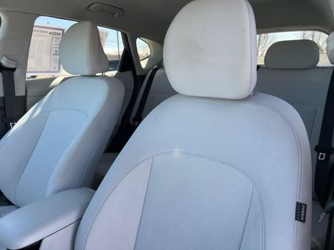 Used 2025 Hyundai Kona SEL AWD/4WD image 10
