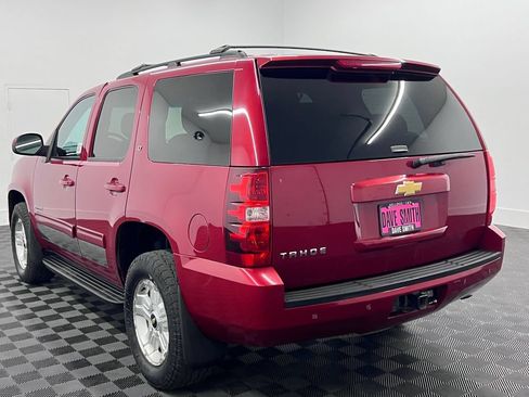 Used 2013 Chevrolet Tahoe LT w/ Luxury Package AWD/4WD image 3