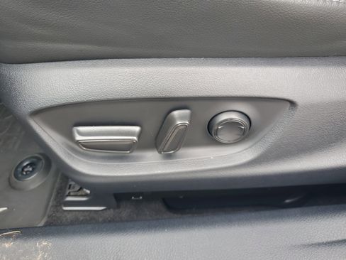 Used 2023 Toyota Camry XSE image 23