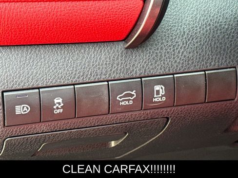 Used 2020 Toyota Camry XSE image 21