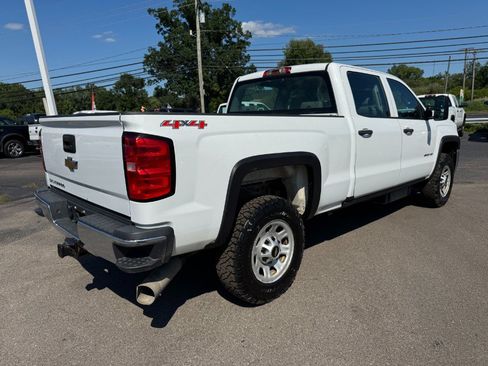 Used 2015 Chevrolet Silverado 3500 W/T w/ Snow Plow Prep Package AWD/4WD image 5