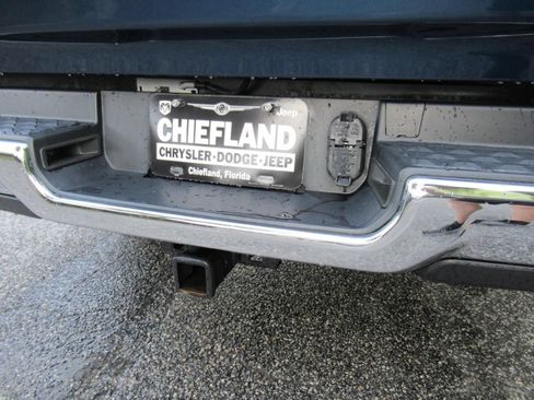 Used 2021 RAM 1500 Big Horn RWD image 9