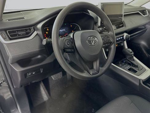 Certified 2025 Toyota RAV4 XLE image 15