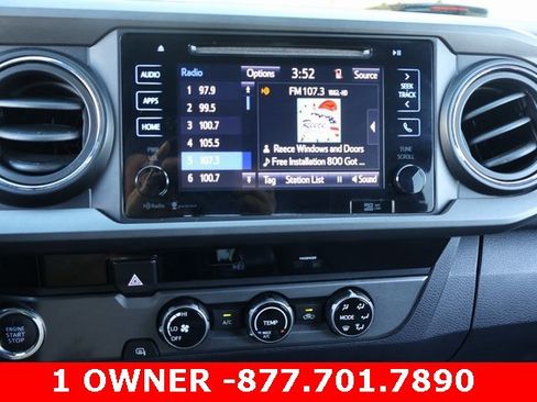 Used 2016 Toyota Tacoma TRD Sport image 24