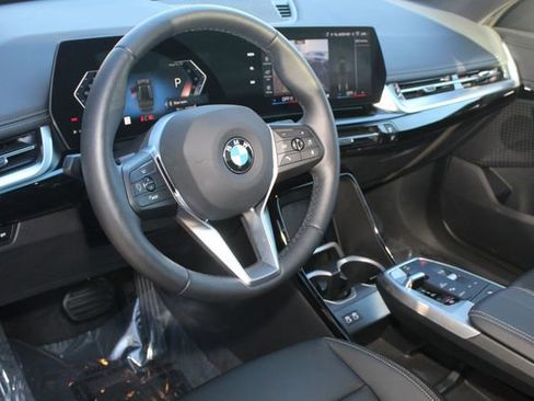 Used 2025 BMW X1 xDrive28i w/ Convenience Package image 14