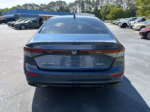 Used 2023 Honda Accord EX-L image 5