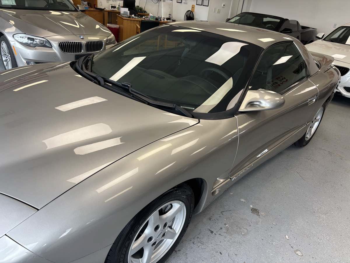 Used 2000 Pontiac Firebird Coupe RWD image 4