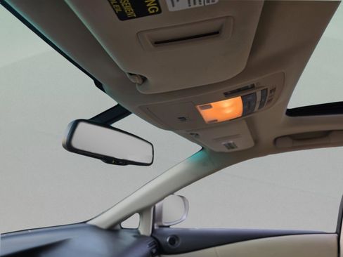 Used 2011 Lexus RX 350 2WD w/ Premium Pkg image 14